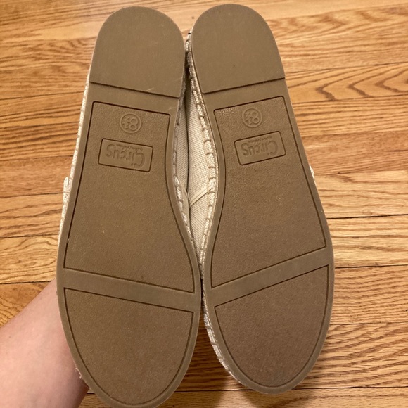 NWOT Circus by Sam Edelman Canvas Flats 8.5 - Picture 3 of 9